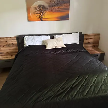 Modernes Apartment, Zentral Essen, Ausstattung דירה *